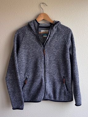 Women’s Hooded Fleece Sweater Jacket